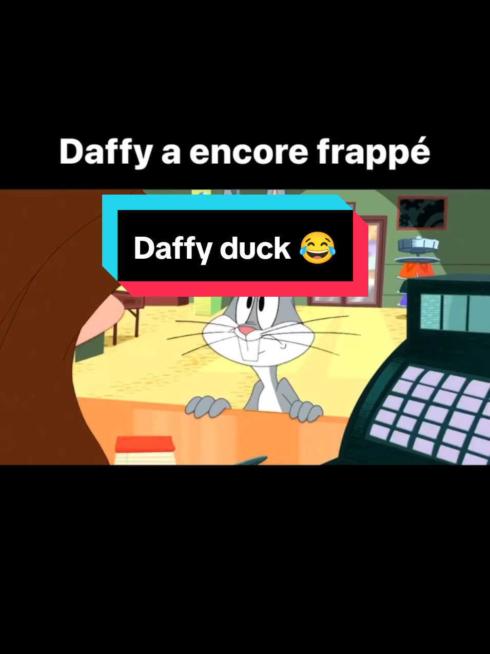 #daffy duck a encore  frappé 