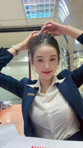 Dịch giúp toai đi lào :)))))#banker #lethanhvan 