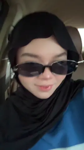 Soundnyaa enakkkk @Yaya Nadila official @Zinidin zidan 