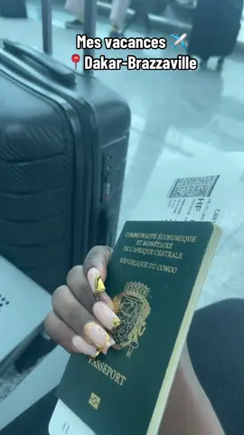 Mes vacances au Congo 🇨🇬  📍Dakar-Brazzaville 🥹😍 #voyage #vacances #brazzavillecongo242🔥🔥🇨🇬🇨🇬🇨🇬🇨🇬 #aeroport 