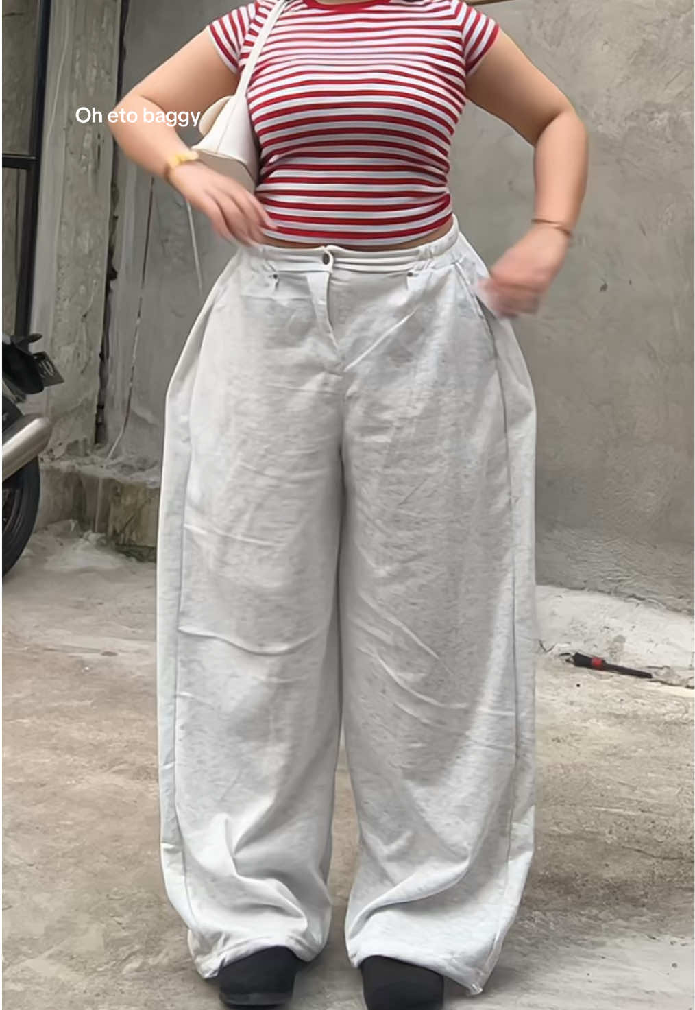 Ganyan ba??#baggy #loosepants #pants #pantsrecommendation #baggypants 