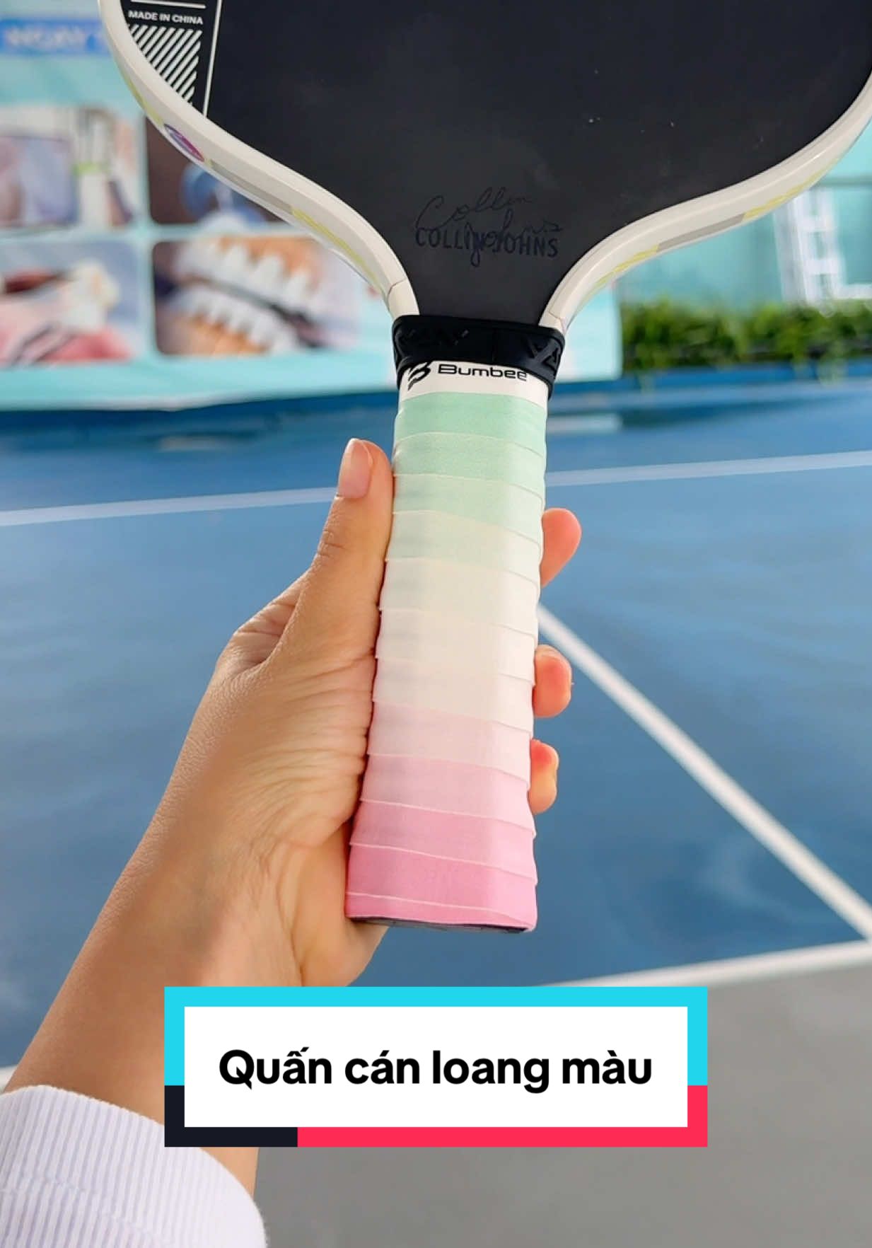 Cầm vợt ra sân mà ai cũng trầm trồ nhìn quấn cán quá đẹp #meberyne #review #quancanpickleball #bumbeevietnam #LearnOnTikTok 