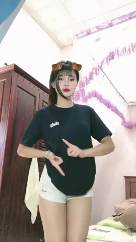 #xuhuong 😌mặt hơi nghiêm túc