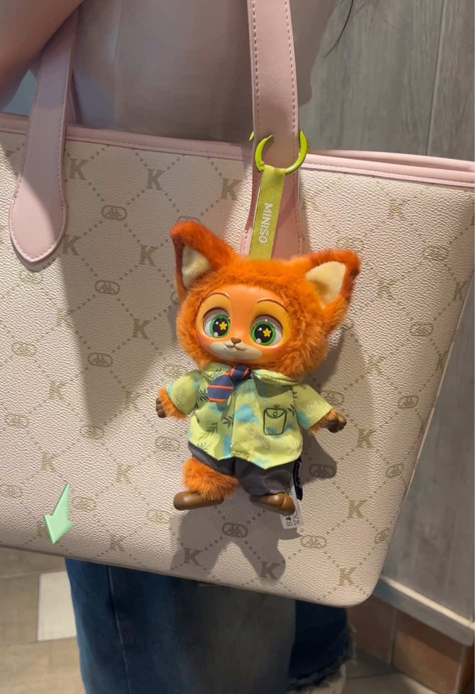 I love them so bad😭#zootopia#labubu#bagcharm #adorable #blindbox #fyp #tiktokshop 