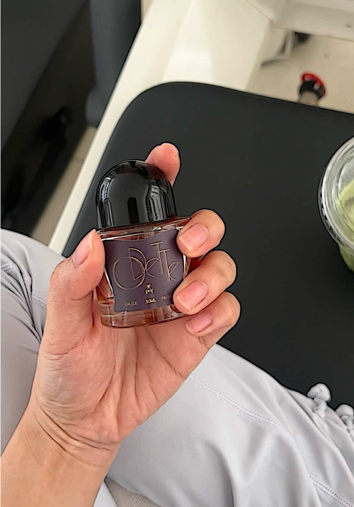 tukang paket suka nya sama odette😻 #fyp #viralditiktok #parfumviral 