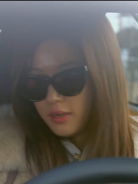 맞다! 백현우 변호사였지..ㅋ