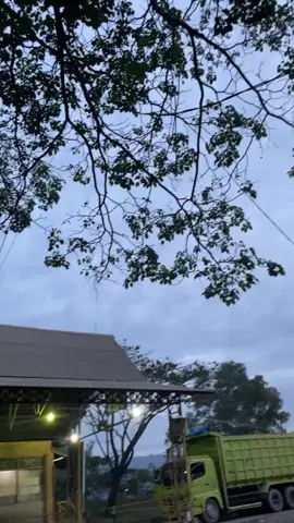 𝙗𝙚𝙧𝙨𝙖𝙢𝙖 𝘼𝙙𝙞𝙩 𝙖𝙘𝙤𝙣𝙜 #fypシ゚viral #fyppppppppppppppppppppppp @bodditt 