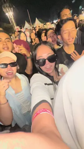 Cukup aku meneng nyawang kowe kepenak 💃🏻💃🏻@NDX AKA @landofkoplo 