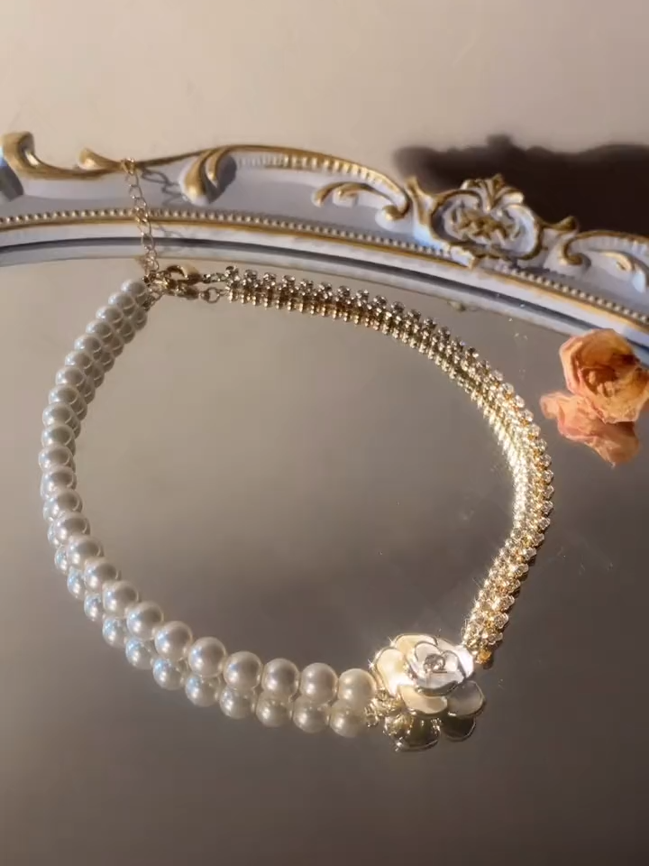 Bông tai sang trọng  #bongtai #hoatai  (3200)