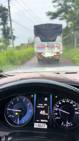 Xe nhỏ quất với xe lớn luôn chớ kh sợ nha #kènongtrắng🐝🐝🐝 #fotuner2023 #kènchim🦜 