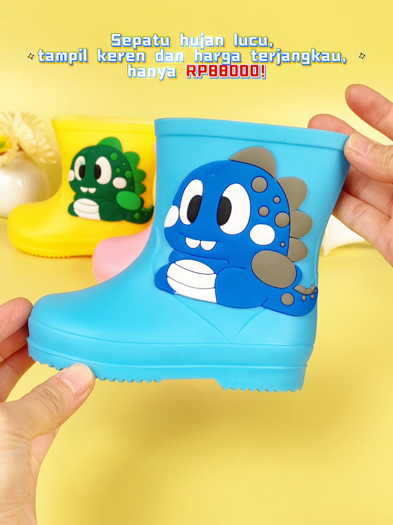 #SepatuHujanAnak #SepatuHujanLucu #SepatuHujanKartun #TemanHujanAnak #SepatuHujanAnakTrendi 