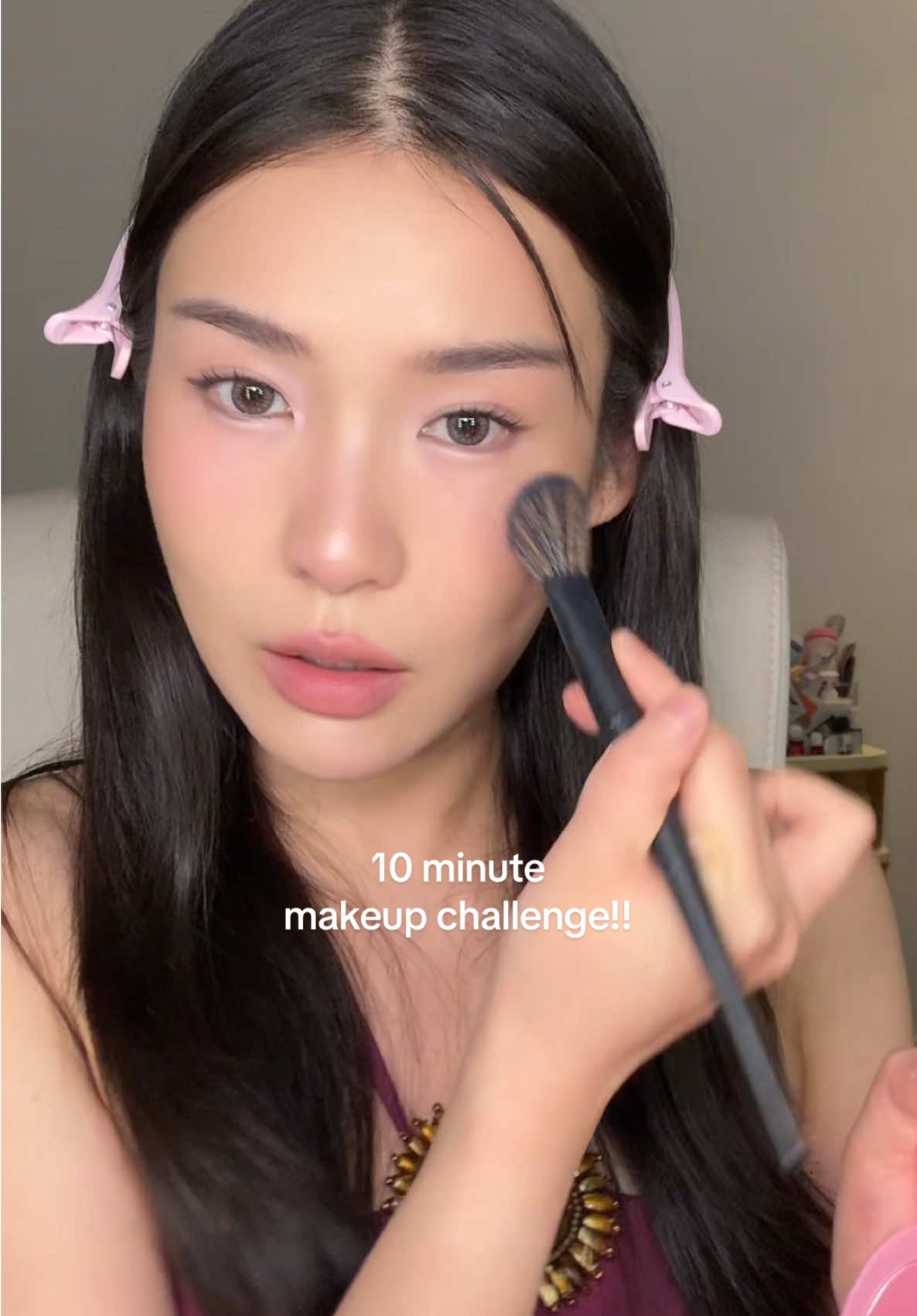 My best entry yet?! 10 minute makeup challange NO CUTS 😌 my weapon of choice is the newest @Colourette Cosmetics Blur Base!!