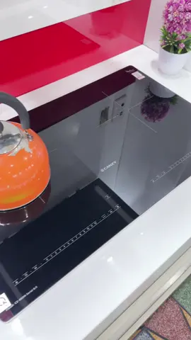 Tại sao mẫu bếp này lại được khách hàng săn đón đến vậy??? #beptu #bephoanggia #beptuchinhhang #thietbinhabep #bephut 