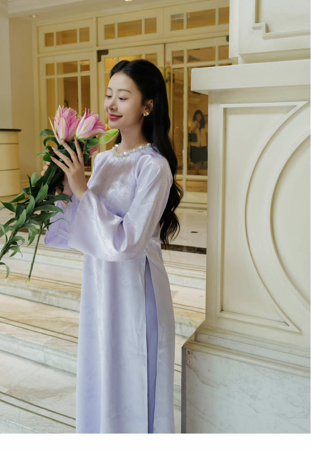 Một phiên bản mới - ✨ Phiên bản lãng mạn – thơ thẩn #tranghoangg Nếu có dịp mặc áo dài hãy mặc Áo Dài đi các Nàng 💜