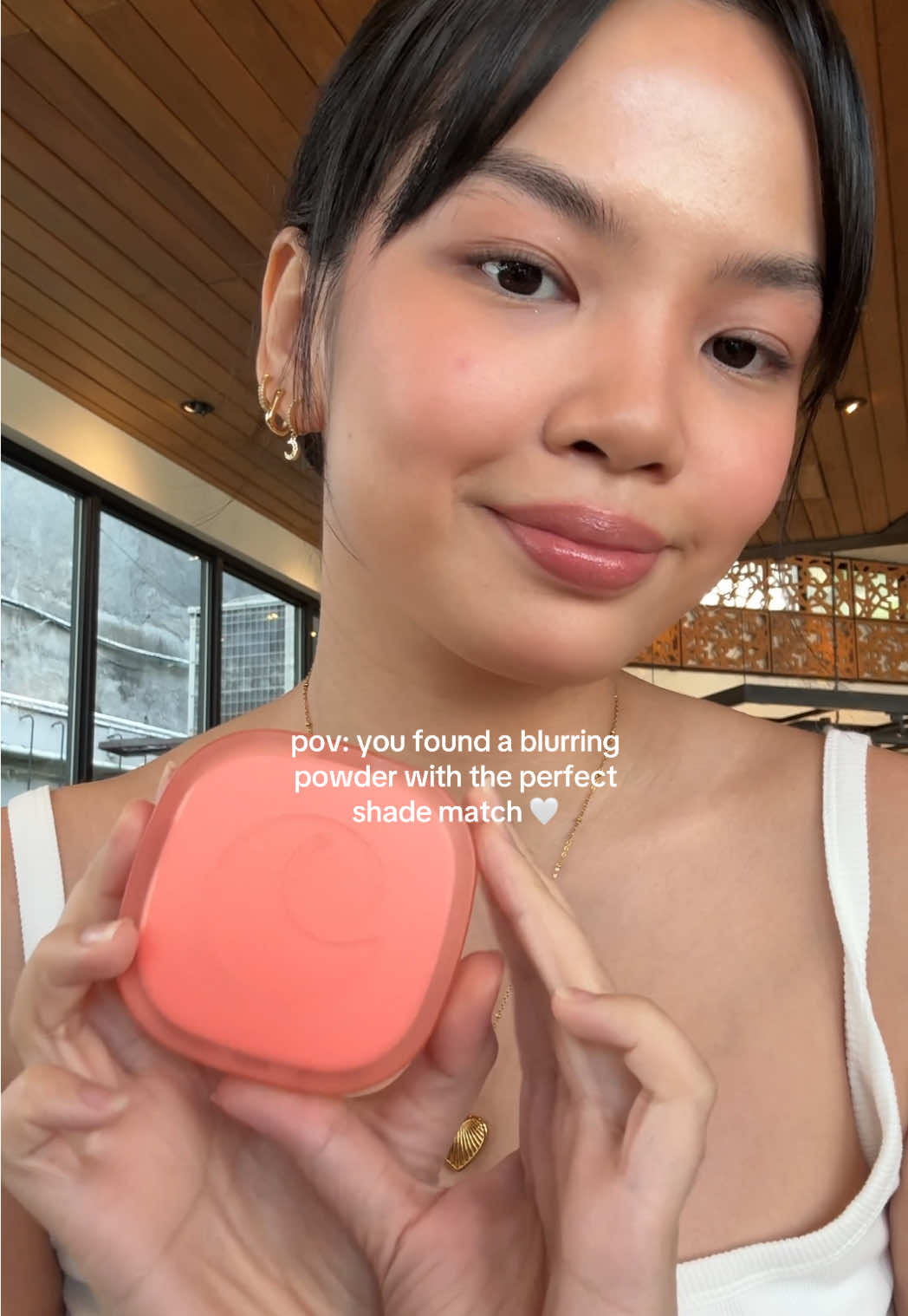 retouch with me 🧡🌅 trying @Colourette Cosmetics new blur base- everyday powder foundation (shade: lazi)   #grwm #makeup #beautyph #cleangirlmakeup 