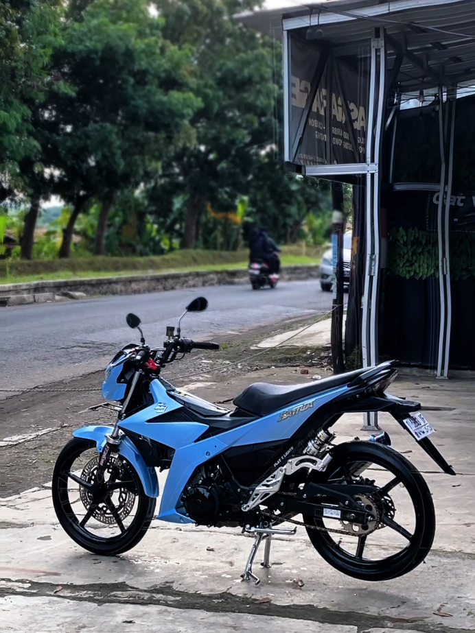 Simple tapi manis !!  #teamsuzuki #satria150fi_độ_kiểng #suzukisatriafu150 #satriafuindonesia #indonesiastyle🇲🇨 
