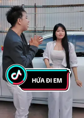 Chẳng muon mai này giàu sang Xe đẹp nhà to. Chỉ muốn cạnh người mình thương sống không sầu lo #huadiem #lytuankiet #duongaivy #namle #htmentertainment #tramloidivechicomotnoidungchan 