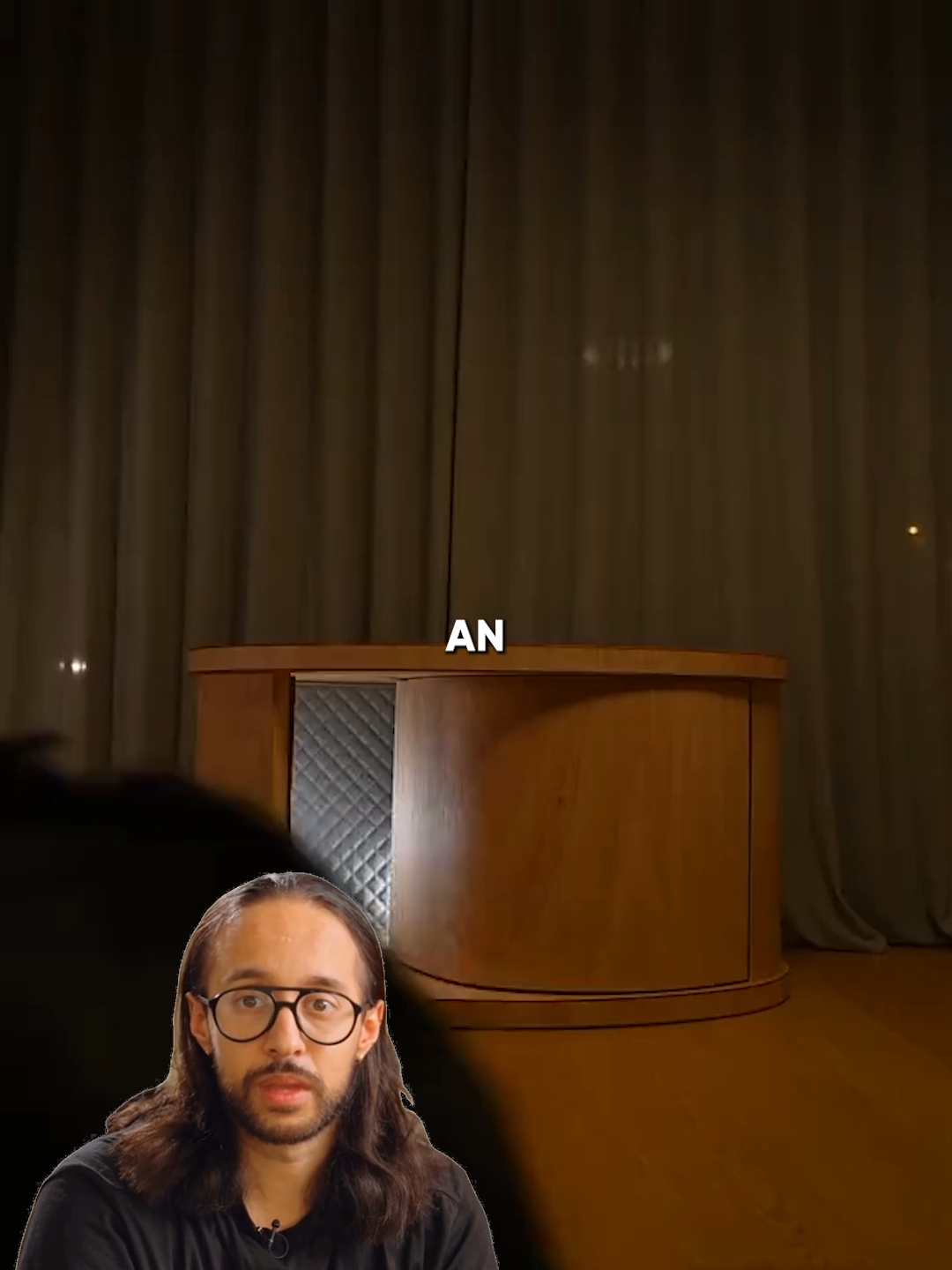🐾 This soundproof pod helps anxious pets stay calm — even during fireworks or storms. These cozy, noise-reducing pet shelters are designed with acoustic materials that cut outside noise by up to 50%. From Slovenia’s viral Pet Shell to Chinese prototypes on the rise, these dens are helping pets feel safe when the world gets loud. Clips showing pets peacefully napping inside while chaos happens outside are racking up millions of views — and making this a fast-growing business category. — 🎯 I share clever product and business ideas from around the world. Follow @dailyideasguy for more. #entrepreneurship #businessideas #petproducts #productdesign #ecommerceideas #anxietysolutions #creativefounders #petstartup #viralproducts #startupideas #functionalfurniture