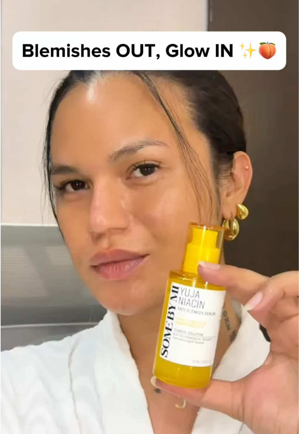 Still struggling with dark spots? 👀 Meet the Some By Mi Yuja Niacin Serum — packed with 83% Yuja + 10% Niacinamide to brighten, fade blemishes, and give you that glass-skin glow 💛. Clear skin starts here! 🌟 @Some By Mi Philippines #somebymi #skincareph #niacinamide #brighteningserum #darkspot 