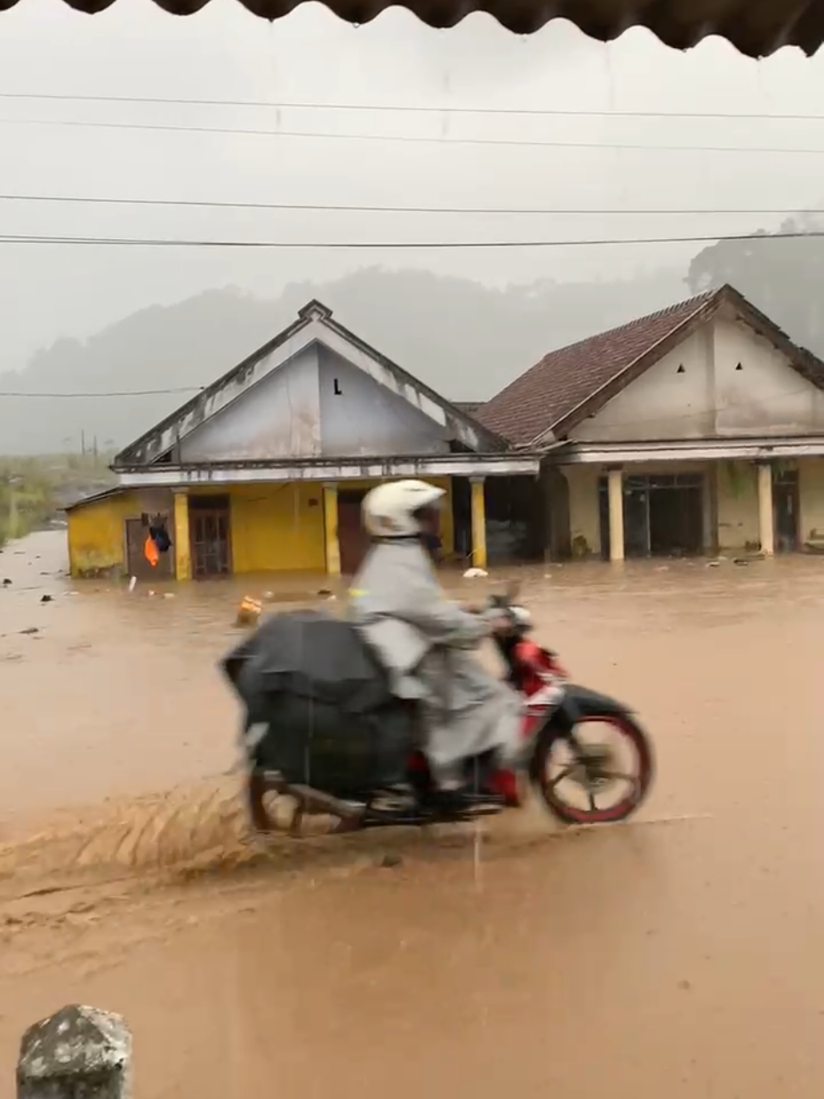 #fypシ゚viral banjir dan banjir