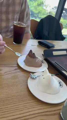 #explore #vairal #trinding #cute This cute café is in Jeonju, South Korea 🇰🇷☕ #slingcoffee#cat #fypシ゚viral#المغرب🇲🇦تونس🇹🇳الجزائر🇩🇿 