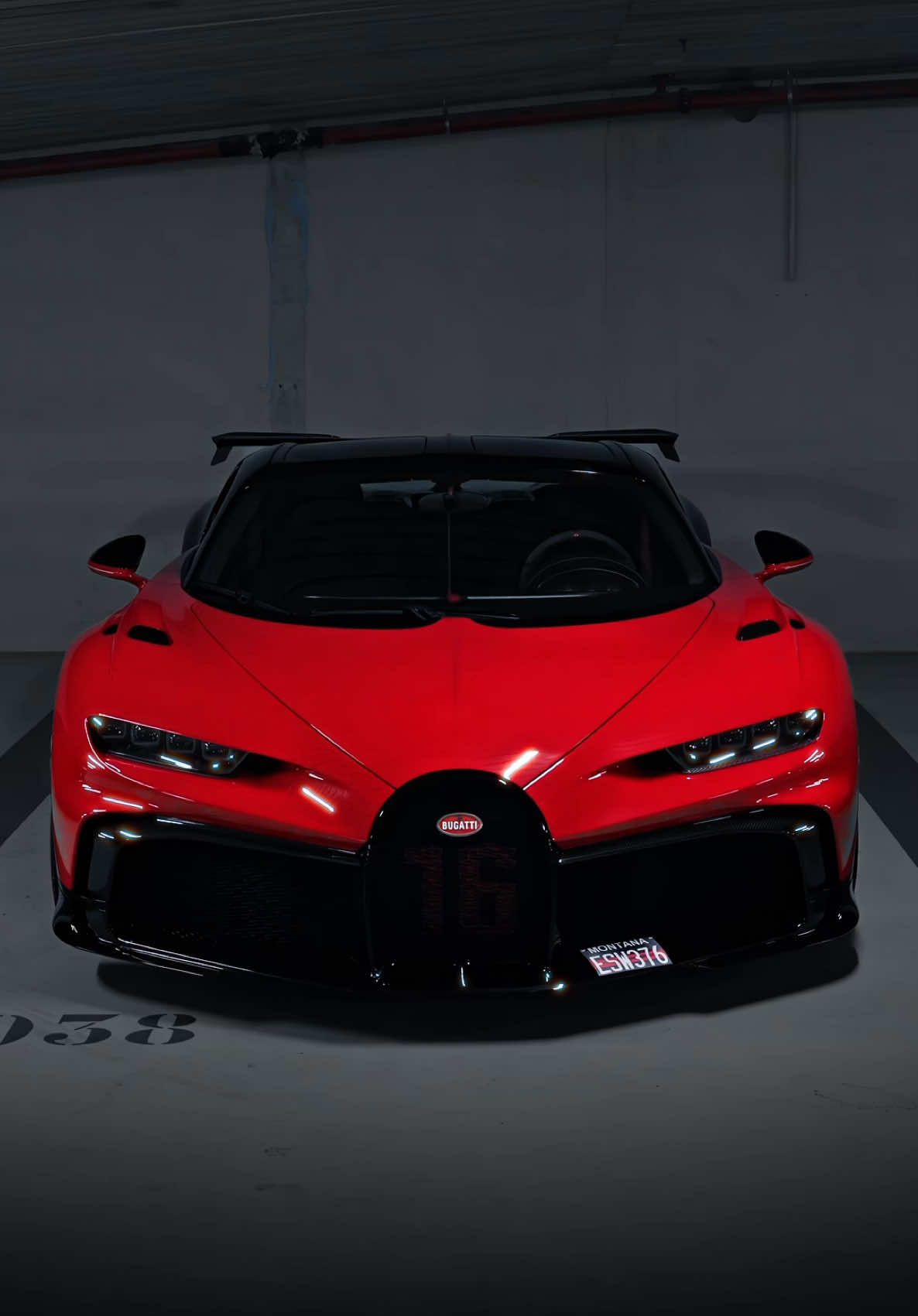 Bugatti just goes hard #bugatti #bugattichiron #pursport #fyp #cartok 