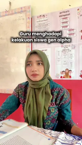 Ada aja kelakuan randomnya . . . #siswa #gurutiktok #guru 