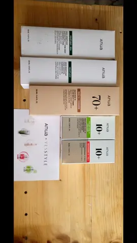 Nouă Rutina de Skincare cu Anua  Hey, beauties!  Tocmai am primit câteva produse minunate de la Anua și abia aștept să vă arăt cum le integrez în rutina mea zilnică pentru un ten sănătos, luminos și echilibrat!  Pasul 1 – Demachiere profundă Anua Heartleaf Pore Control Cleansing Oil – Îndepărtez machiajul și impuritățile în profunzime, dar cu blândețe. Pasul 2 – Curățare delicată Anua Heartleaf Quercetinol Pore Deep Cleansing Foam – Spumă ușoară ce lasă pielea curată, fără a o usca. Pasul 3 – Echilibrare & strălucire Anua Rice 70 Glow Milky Toner – Hidratează, uniformizează și oferă luminozitate naturală. Pasul 4 – Calmare & reducerea roșeții Anua Azelaic Acid 10 Hyaluron Redness Soothing Serum – Ideal pentru a calma iritațiile și a menține pielea fresh. Pasul 5 – Corectare & uniformizare Anua Niacinamide 10 TXA 4 Serum – Ajută la diminuarea petelor pigmentare și conferă un aspect uniform tenului. Rezultat: o piele mai luminoasă, hidratată și echilibrată – gata să strălucească în fiecare zi!  Abia aștept să văd cum reacționează tenul meu la această rutină și să împărtășesc rezultatele cu voi!  Voi ați încercat produsele Anua? Care este preferatul vostru? #Anua #SkincareRoutine #BeautyLovers #GlowSkin #HealthySkin          Nu uitați să mă urmăriți pentru mai multe actualizări și recomandări! @TikTok @tiktok creators @TikTok France @TikTok Trends @tiktokglobal @TikTok Japan @TikTok for Good @TikTok Brasil @TikTok Tips @TikTokCreators_ID @틱톡 TikTok Korea   @YesStyle @YesStyleInfluencers @anua_kr @anua-us.Store @Anua Thailand @Anua Store US @ANUA Indonesia @anua_global  @tiktok @tik tok  