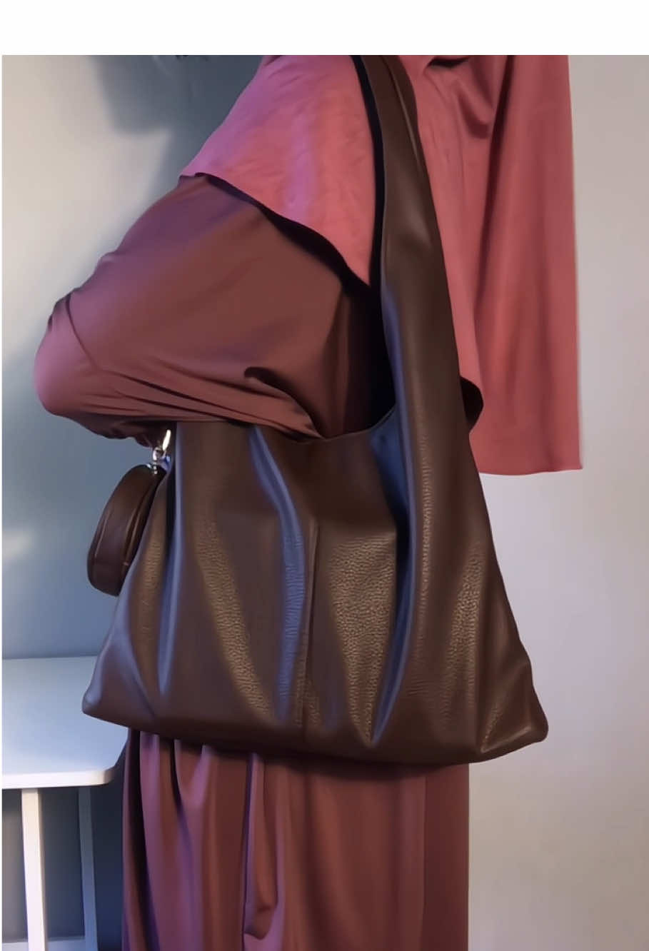 Totebag free mini pouch aduh gemeccccc binggooo💅🏻😗 #totebag #taswanita #tasootd 