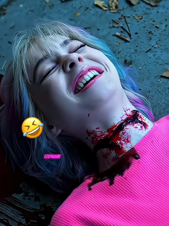 cổ biết mình ngoại lệ, nên cổ dỡn cỡ đó=))#wednesday #emmamyers #jennaortega #atruc_zlsᥫᩣ 