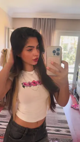 بگن داده اودی👻 #persianbeauty #بروفوریوتاجرت_ندادم #برو_فوریو_بچ #وایرال_شو #فارسی_تیک_تاک 