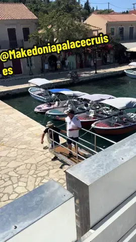 Capt. Kostas dancing for departure of Fiskardo Marina -Keflaonia 🇬🇷🇷🇴🩵💙🎊@Makedoniapalacecruises @Seven Islands Cruises @Greecetiktok 
