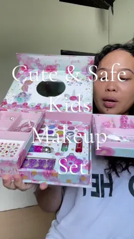 Safe Kids Makeup Set 🌸 Perfect Toy Makeup Kit for Creative Play 💄 #kidsmakeup #makeupforkids #makeup #kidsbirthdaygift #birthdaygift 