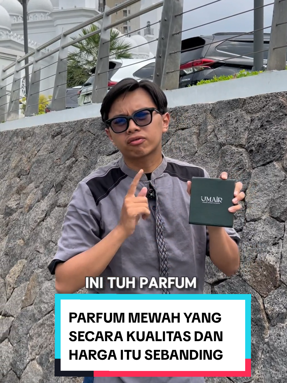 Bayangkan ada parfum yang wanginya elegan dan mewah tapi harganya udah bersahabat dan masuk banget buat orang awam yang pertama nyoba parfum ini. Buktikan sendiri di keranjang kuning dibawah 