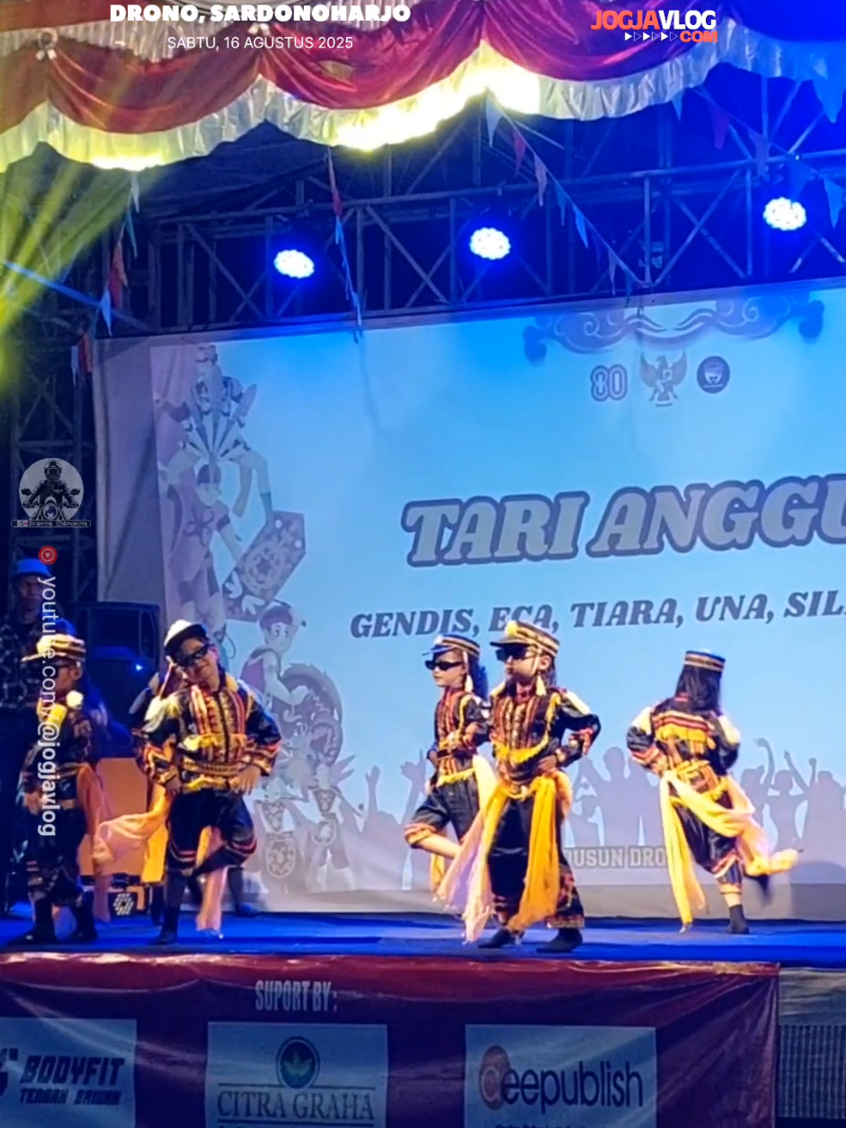 Tari Angguk. Pentas Seni Peringatan Kemerdekaan Republik Indonesia Ke-80 menjadi wadah bagi anak-anak untuk menampilkan minat, bakat dan kreatifitasnya. . #serunya17an #17agustus #indonesia #jogja #jogjavlog 