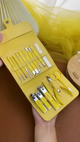 Video hanya pemanis ya kak,cek deskripsi dan ulasan dulu yah jika tertarik ingin membeli untuk barang yang ada di kranjang kuning,Makasih🥰 #manicure 