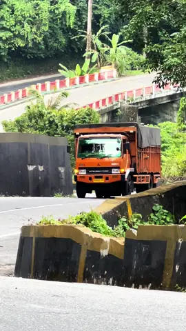 truck NHAPPY