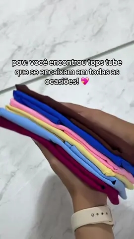 Kit com 3 tops tubes 🖤 básicos, confortáveis e perfeitos para usar no dia a dia ou montar looks estilosos. Uma peça que não pode faltar no guarda-roupa! 