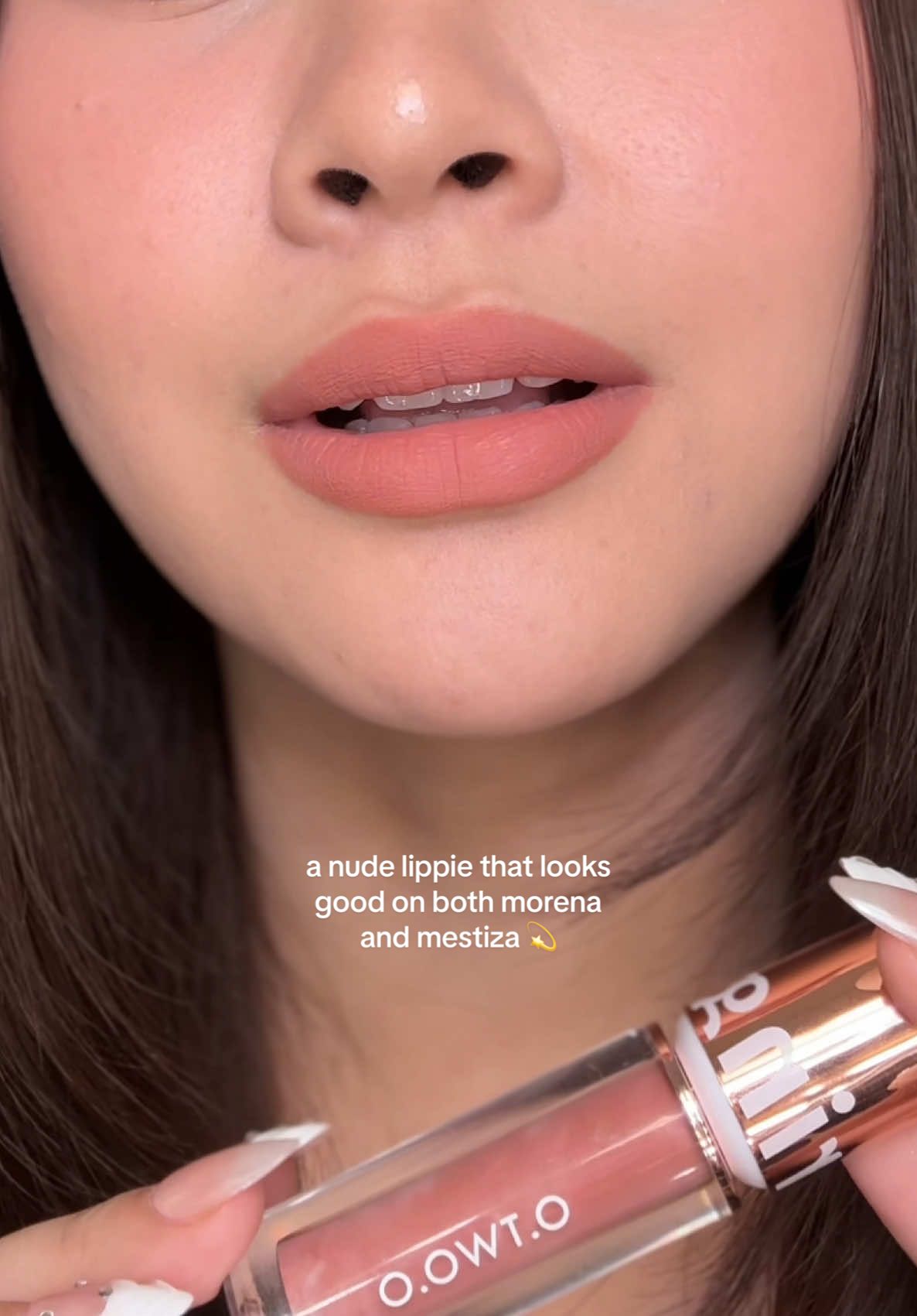 this shade is givinggg 🤌 #otwoo #otwoophbeauty #lipstick #otwoolipstick 