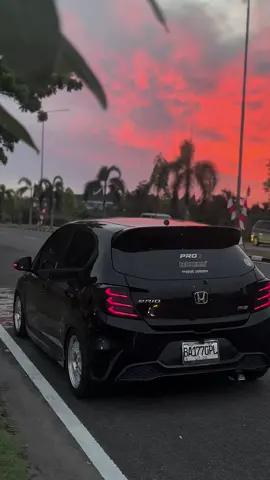 Sunset😍#bctgerage #fyppppppppppppppppppppppp #briomodifikasi #brio #blackswit @bctgarage @Brio_nacskall @Silver_cars @Vanza_zea3SZ-VE😈 @BrioStecu @BrioCupuu😝 @SilverZea1NR🤡 @Jayaputra17 @Sigraboyyyy👦🏻 @Habil Pratama @M.fathan 