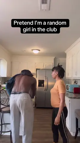 His reaction when I play a different woma#BoyfriendChallenge#CouplePrank#FunnyCouple#GirlfriendPrank#CoupleGoals