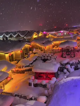 Đông này kiểu gì tui cũng nhịn ăn dành tiền đi Cáp Nhĩ Tân các bà ạ😗 #capnhitan #haclonggiang #langhuongtuyet #snowvillage #5n4d 