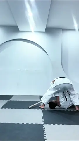 Neck choke #loitrankarate 