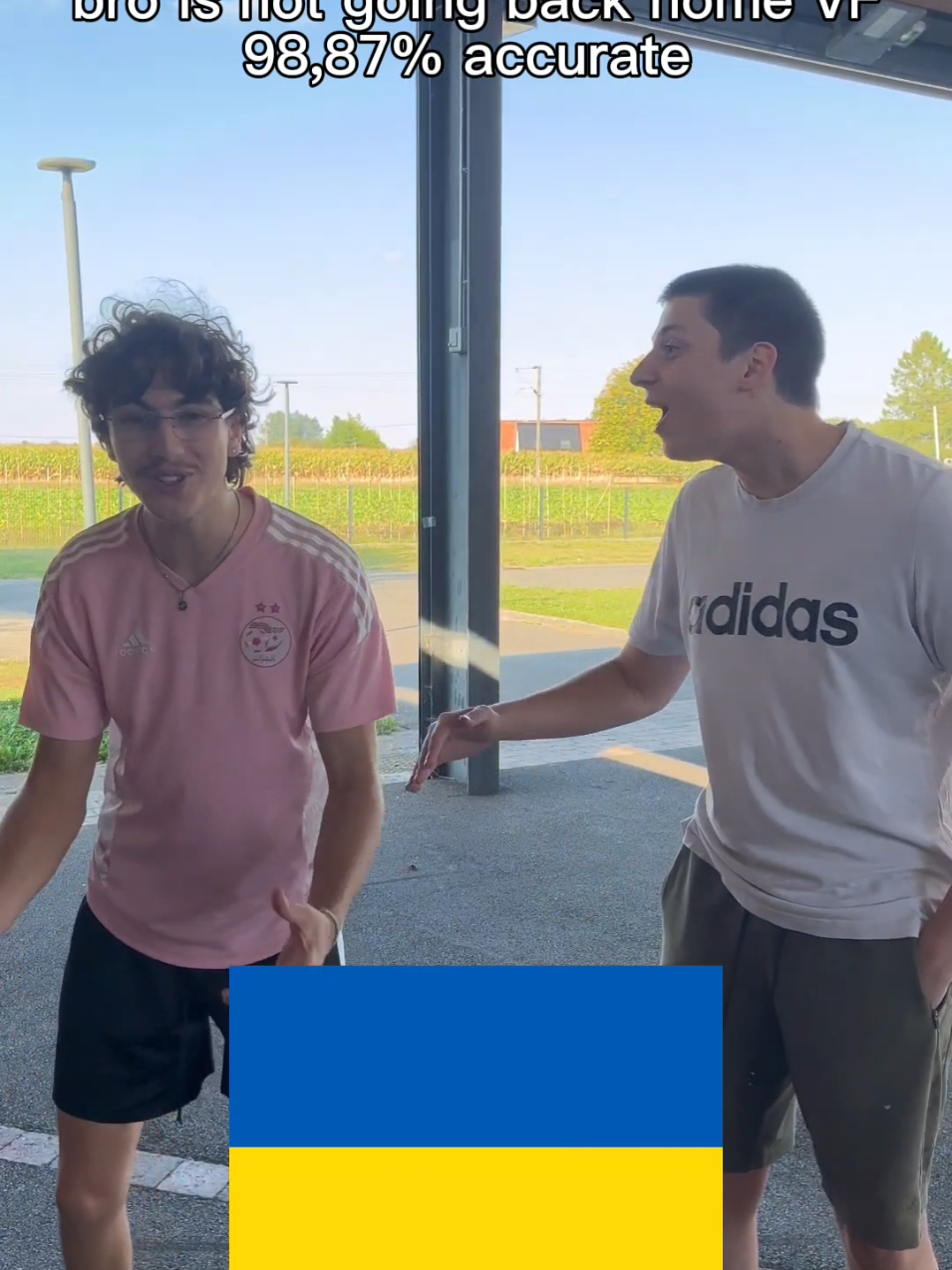 bro is not going back home en VF 🙏😭 #pourtoi #humour 