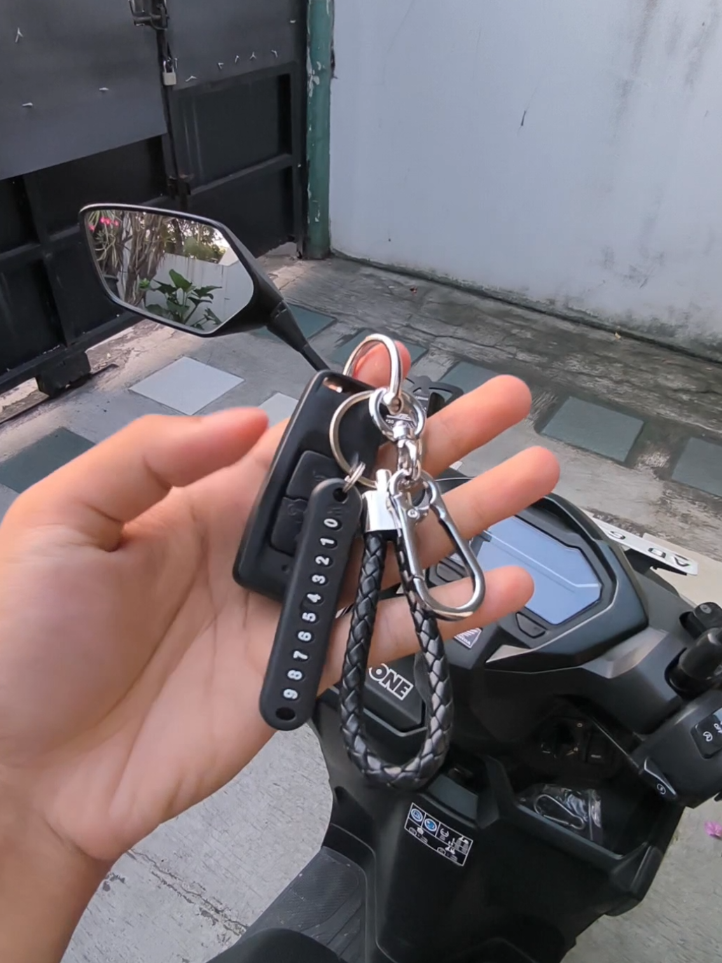 #CapCut #fypシ゚viral #gantungankuncimotor #motorstyle #fyp 