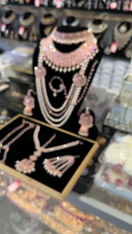 #fyp #fashionhouse #bridalset #rosegold #bridaljewellery 