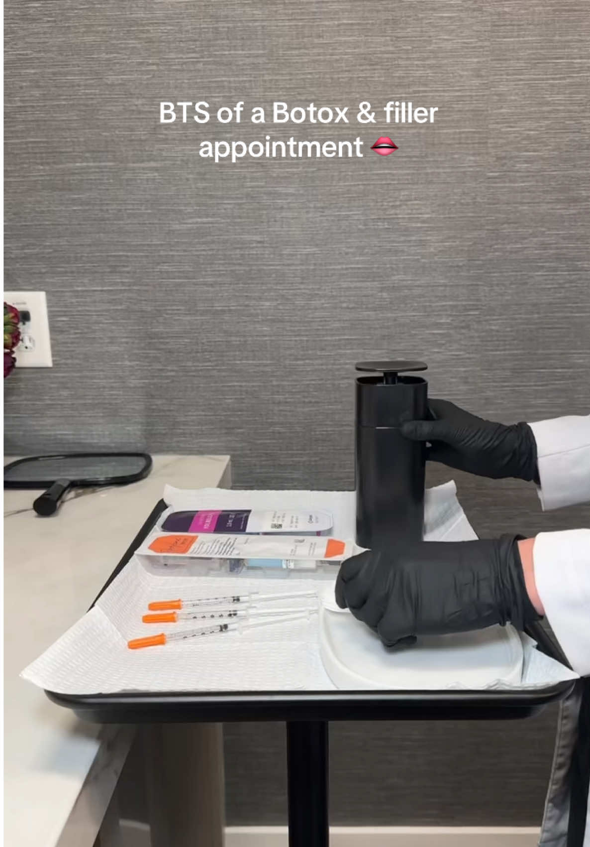 Let’s prep for a Botox & filler appointment! 💉 🗓️ Love your look—Book your appointment today at LookLab.com or call 833.999.5665 (LOOK) #MedSpa #AestheticInjector #Botox #Filler #DenverMedSpa 