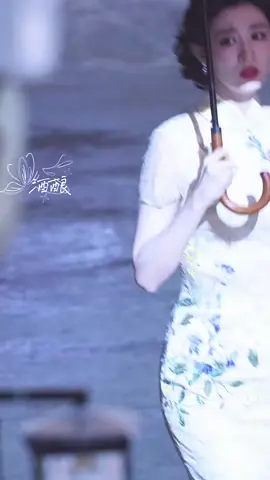 Mợ tìm ai. Sườn xám trong clip xoè quạt thích sườn xám này |190825|《Giây Phút Ấy Vượt Giới Hạn》🕰🔥 #giayphutayvuotgioihan #giayphutay #vuongsonhien #wangchuran #minhthichno      