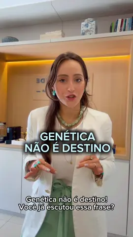Genética não é destino, e você sabe por quê? 
 
 O seu estilo de vida, a sua alimentação, os seus hábitos, o seu ambiente, podem ativar ou silenciar os genes, nos provando que apenas a genética sozinha, não é decisiva, ela não te dá uma sentença!
 
 Os genes carregam o revólver e o AMBIENTE puxa o gatilho!
 
 Você é quem decide! #genetica #epigenetica #nutrigenomica #genes 