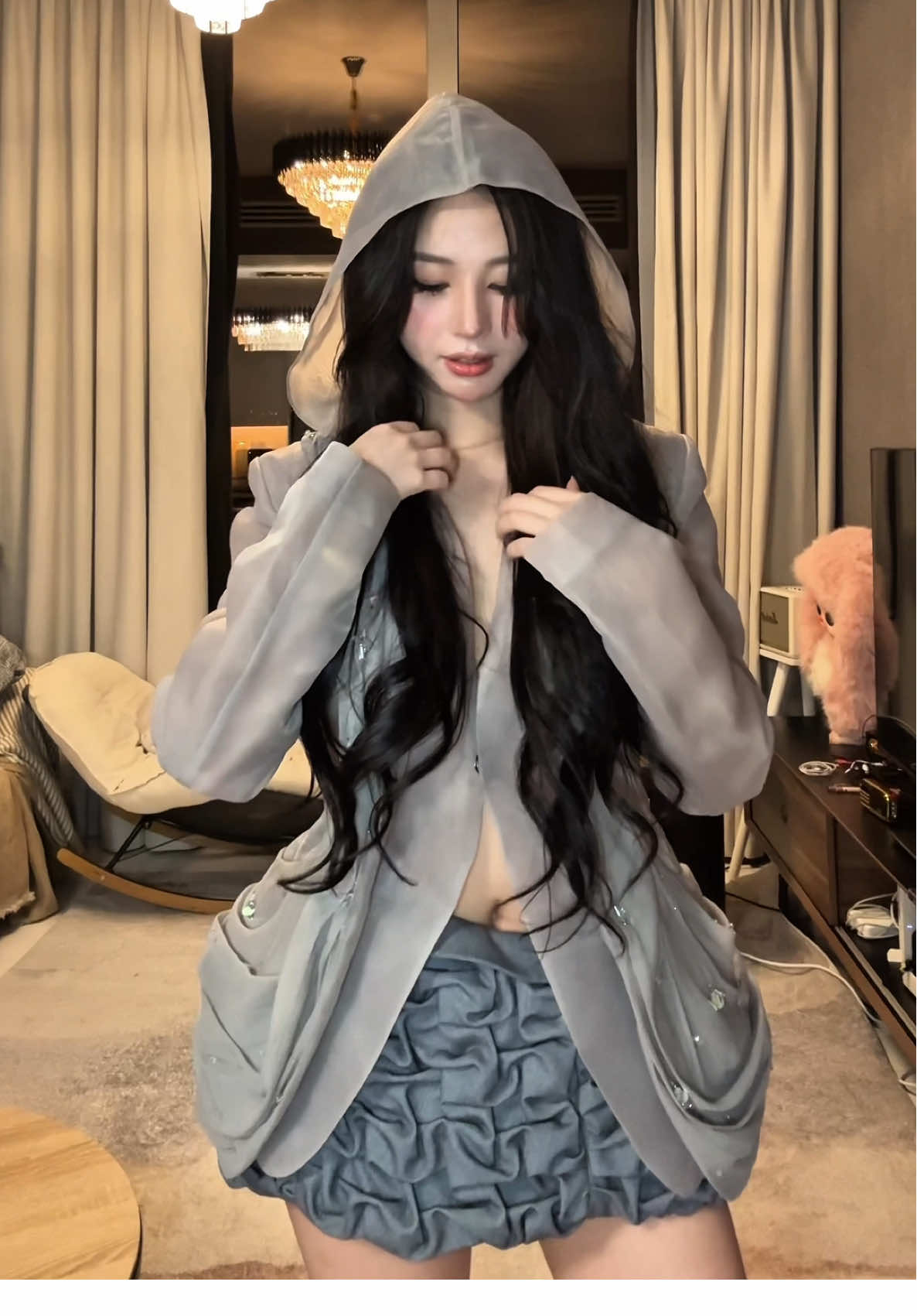 27tr liệu có xứng đáng... #uyenni #SBHN @𝑼𝒚𝒆𝒏 𝑵𝒊 𝑫𝒂𝒊𝒍𝒚 